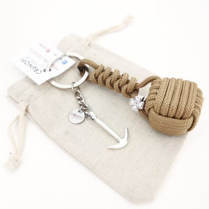 beige pandul keychain